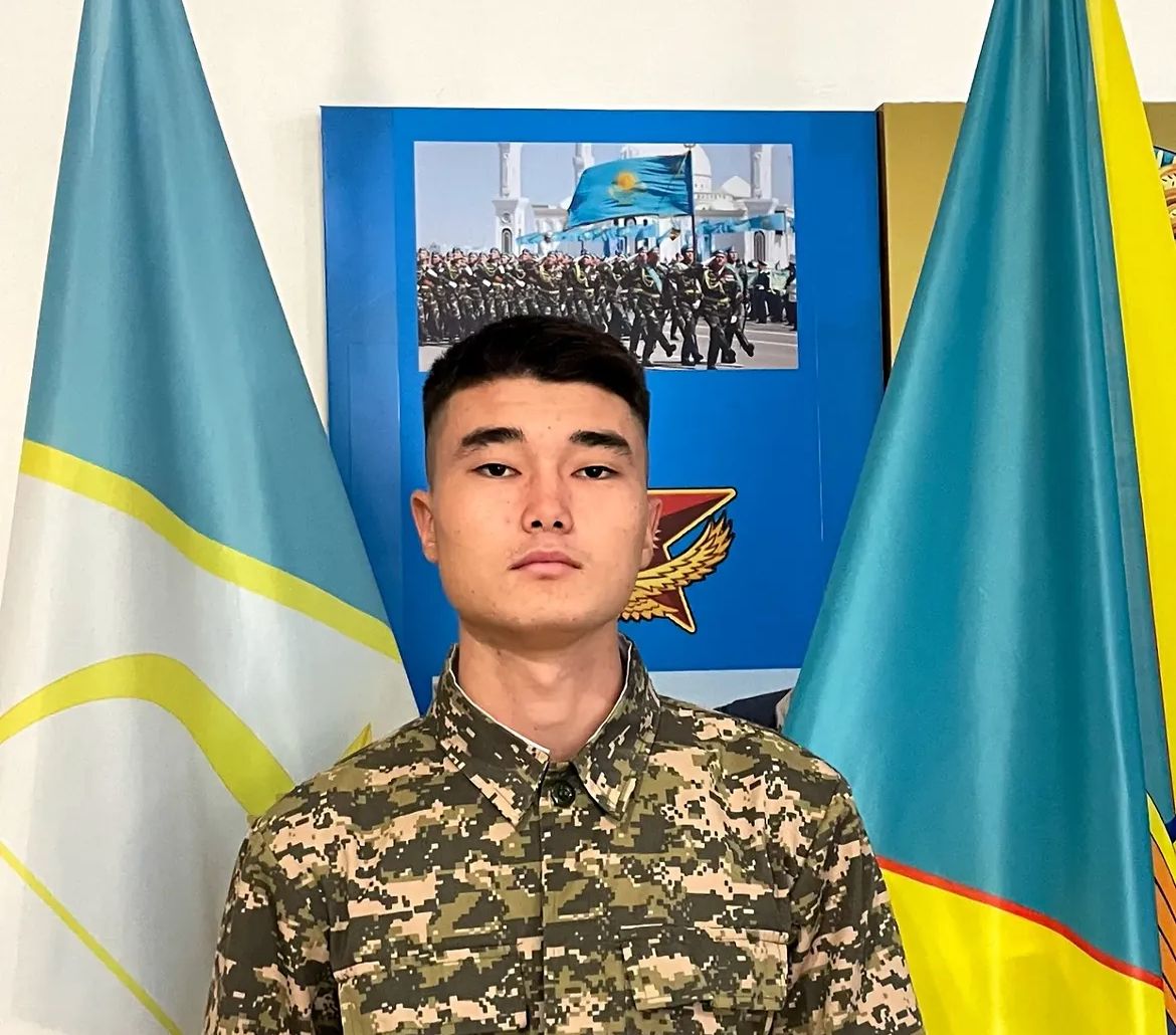 АӘжТД жетекшісі